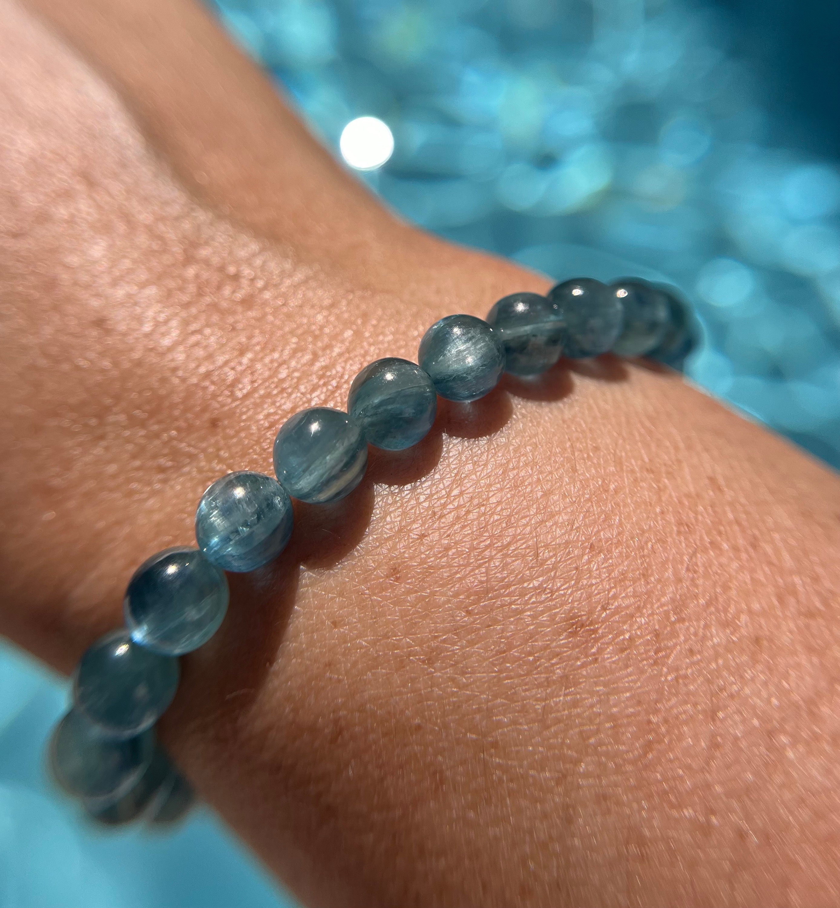 Bracciale in cianite blu oceano verde di altissima qualità, qualità gemma, perline da 6 mm, 6,5 mm, 7 mm, 8,5 mm, 9,5 mm o 10 mm