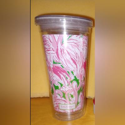 Lilly Pulitzer Dining | Lilly Pulitzer 20 Oz Pink Green Flamingos Tumbler No Straw (021125e) | Color: Green/Pink | Size: Os