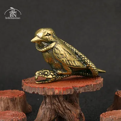 Figurines