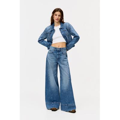 Super Wide-Leg Jeans With Back Tab