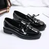 Schwarze Loafer für Damen, Plattform, PU-Leder, Freizeitschuhe, Damen, Frühling, neuer Komfort, Quaste, Slip-on-Flats, Einzelschuh, Übergröße 43