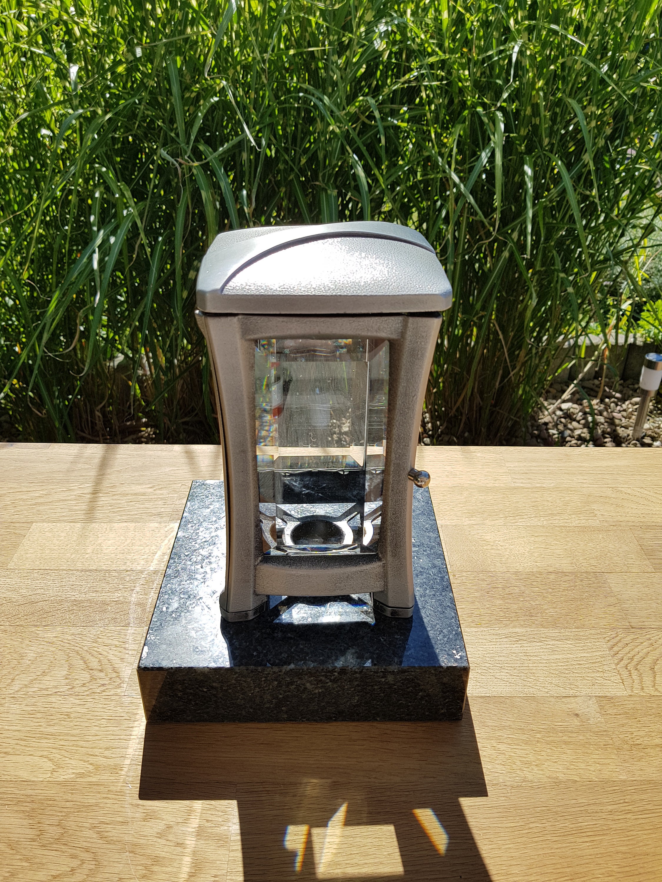 Lampada da tomba in alluminio con base in granito, luce per tomba, decorazione per tomba, candela, luce per cimitero, lampada da cimitero, grigio, gar