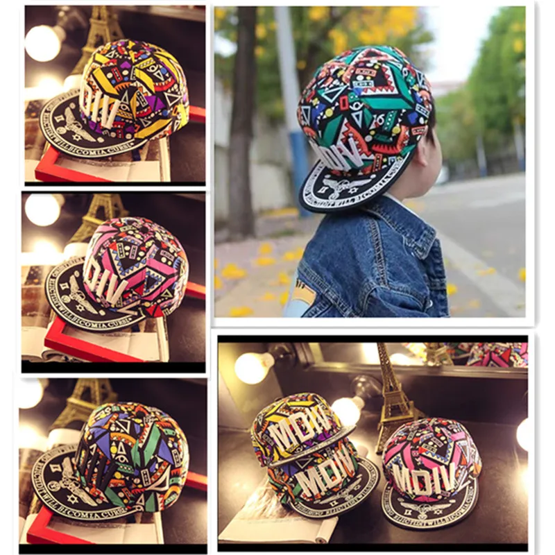 Hip-Hop-Baseballmütze für Jungen und Mädchen, bestickte Buchstaben, flache Krempe, Sonnenschutzkappe, Straßenhüte, Eltern-Kind-Hip-Hop-Hüte