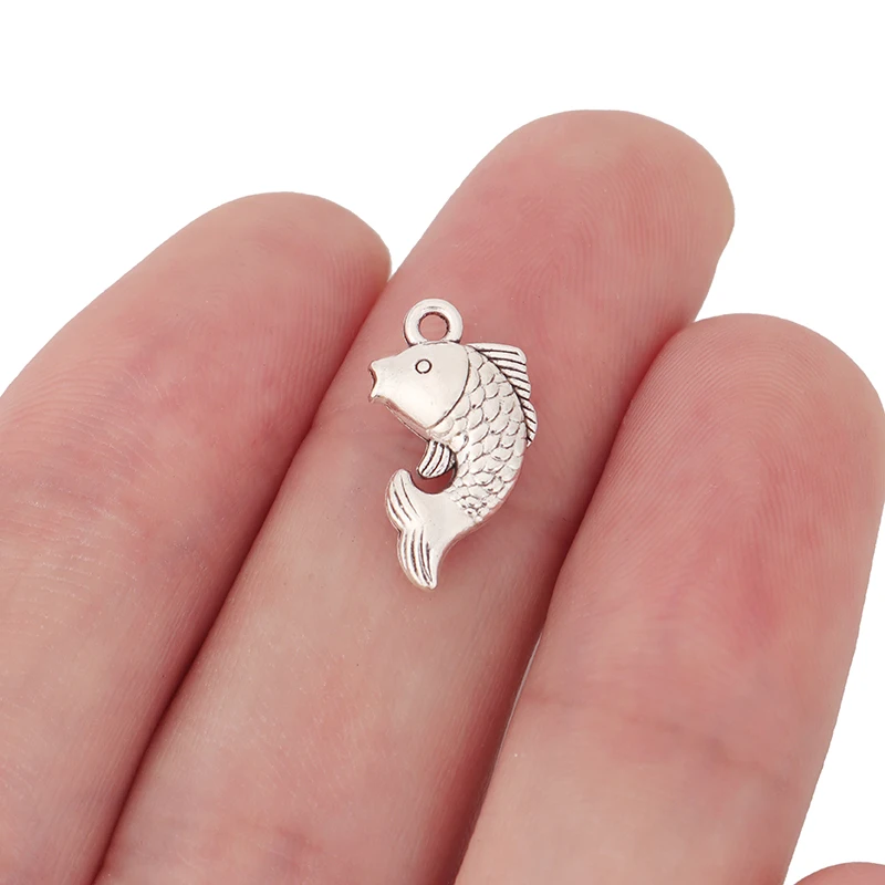 100 Stück Antik Silber/Gold Farbe Doppelseitig 3D Fisch Karpfen Charms Anhänger Perlen für DIY Armband Halskette Schmuckherstellung
