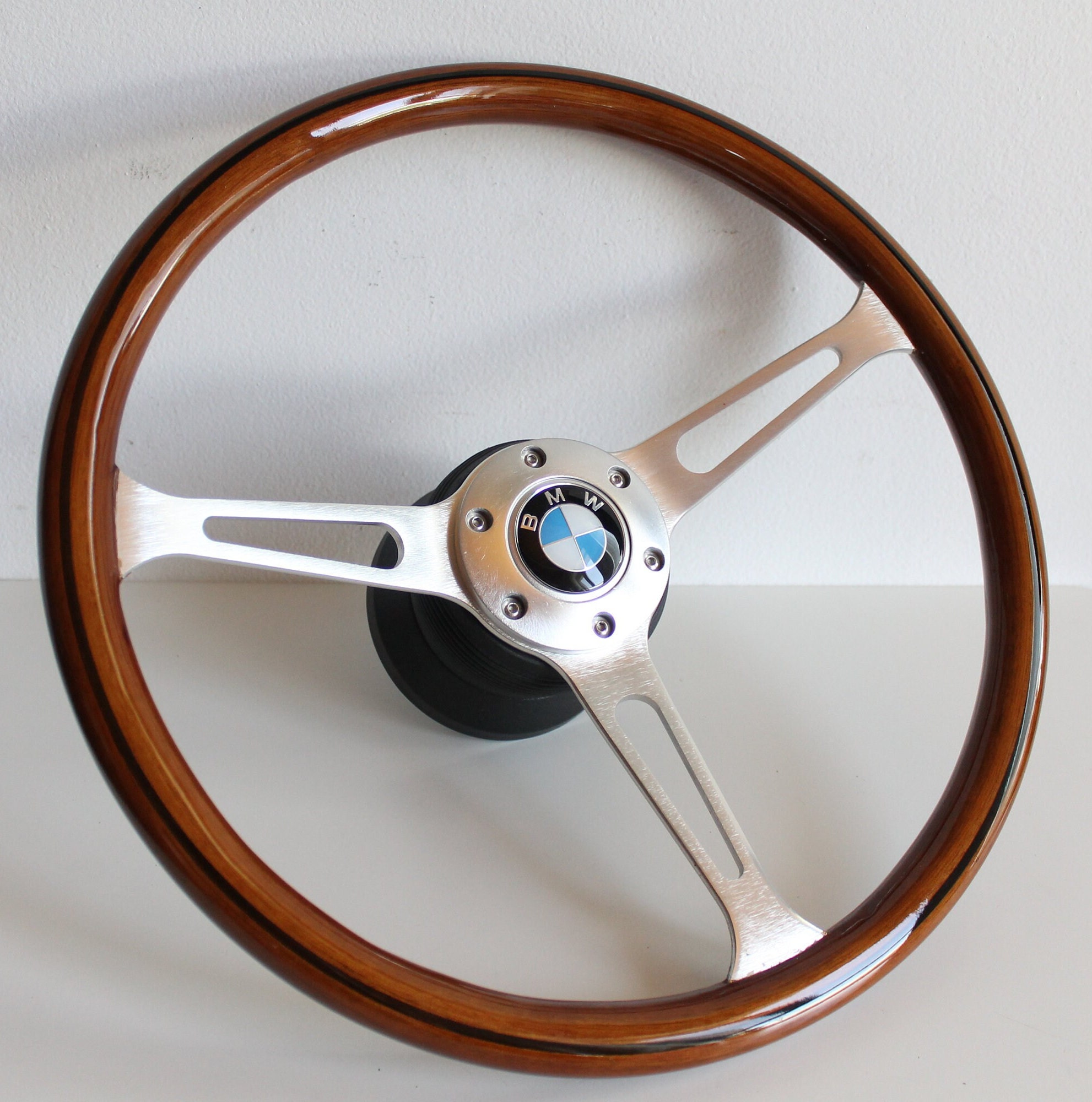 Volante adatto per BMW Usato personalizzato ricostruito in legno nero 380 mm Argento classico in legno vintage ricostruito a mano Per E24 E28 E30 E32
