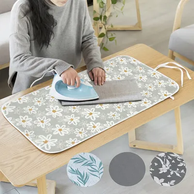 Portable Heat-Resistant Ironing Mat, Foldable Ironing Pad ,Travel Ironing Blanket,Space-Saving