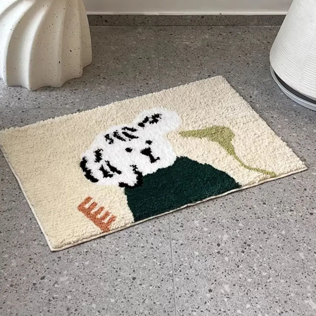 Kleiner Milchhundteppich ins Wind Badezimmer rutschfeste Bodenmatte Cartoon Welpe saugfähige Toilette Nachahmung Kaschmir Fußpolster Kinder Image