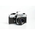 Praktica MTL 5 + Domiplan 50mm f/2.8 + pellicola 35mm gratuita - SLR vintage affidabile