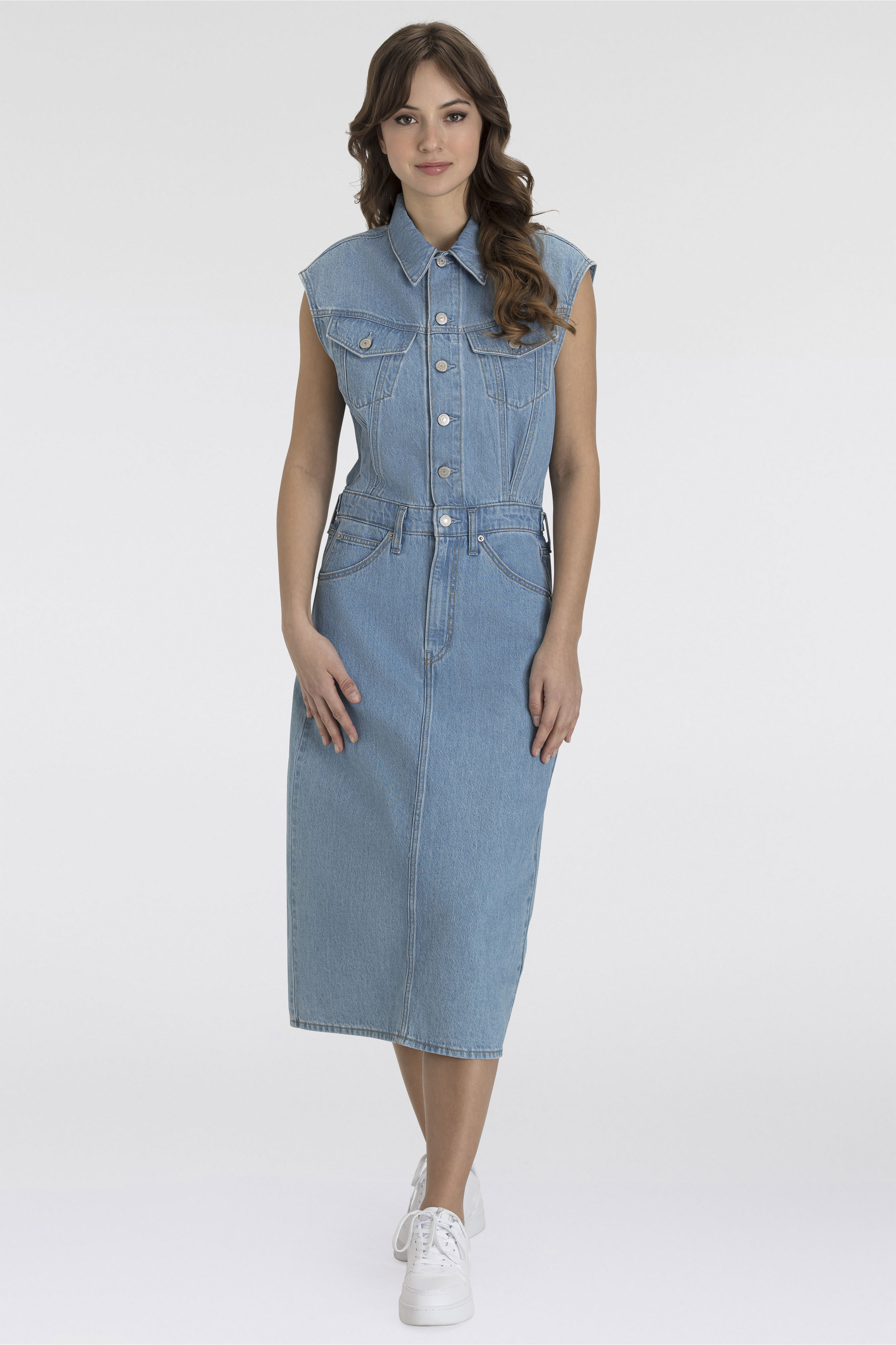 Jeanskleid LEVI'S "ICONIC SLEEVELESS DRESS", Damen, Gr. XS (34), N-Gr, blau (wrapped in blau), Denim/Jeans, Obermaterial: 100% Baumwolle, figurbetont ca. Mitte Wade, Kleider