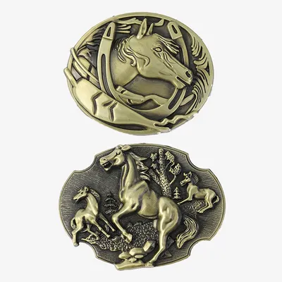Golden horse head belt buckle