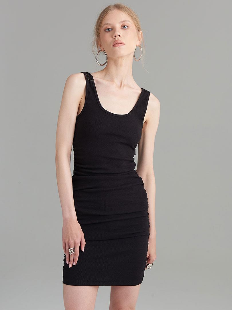 Camisole-Minikleid mit schmaler Passform und gerafften Seiten Image