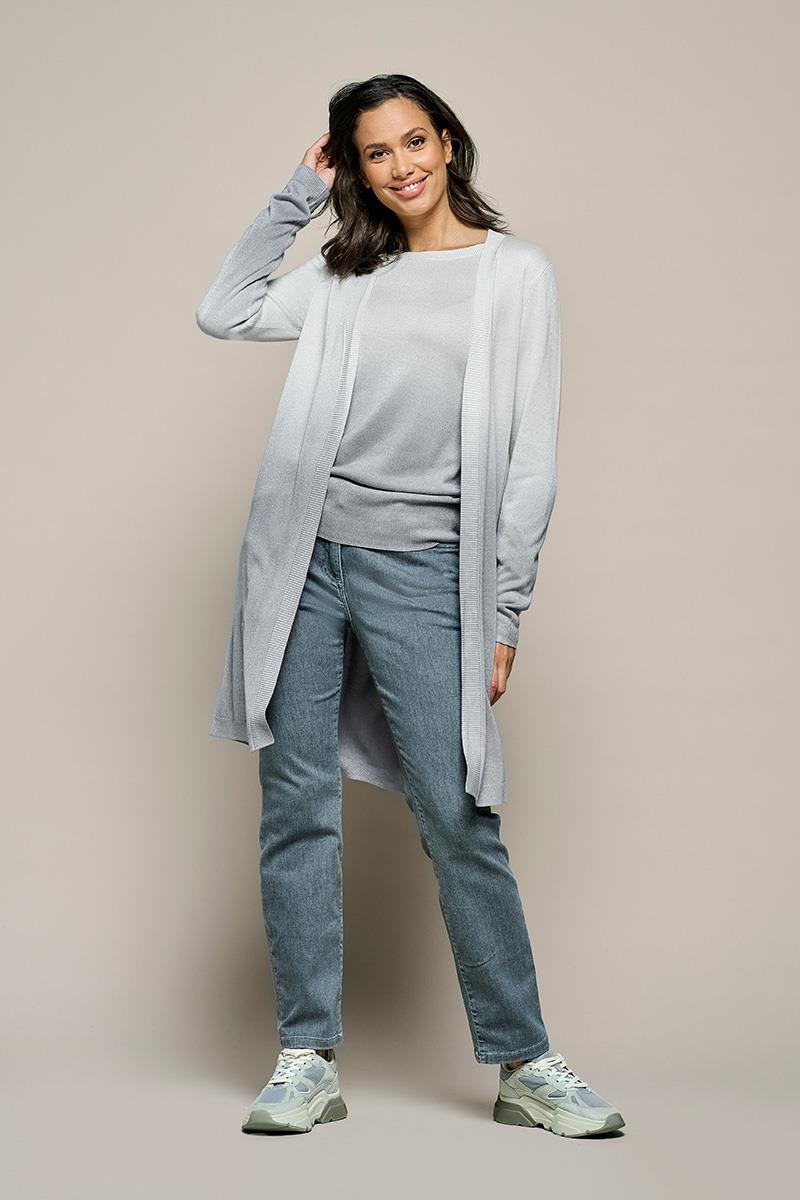 Brian Weste Grau / Offwhite Image
