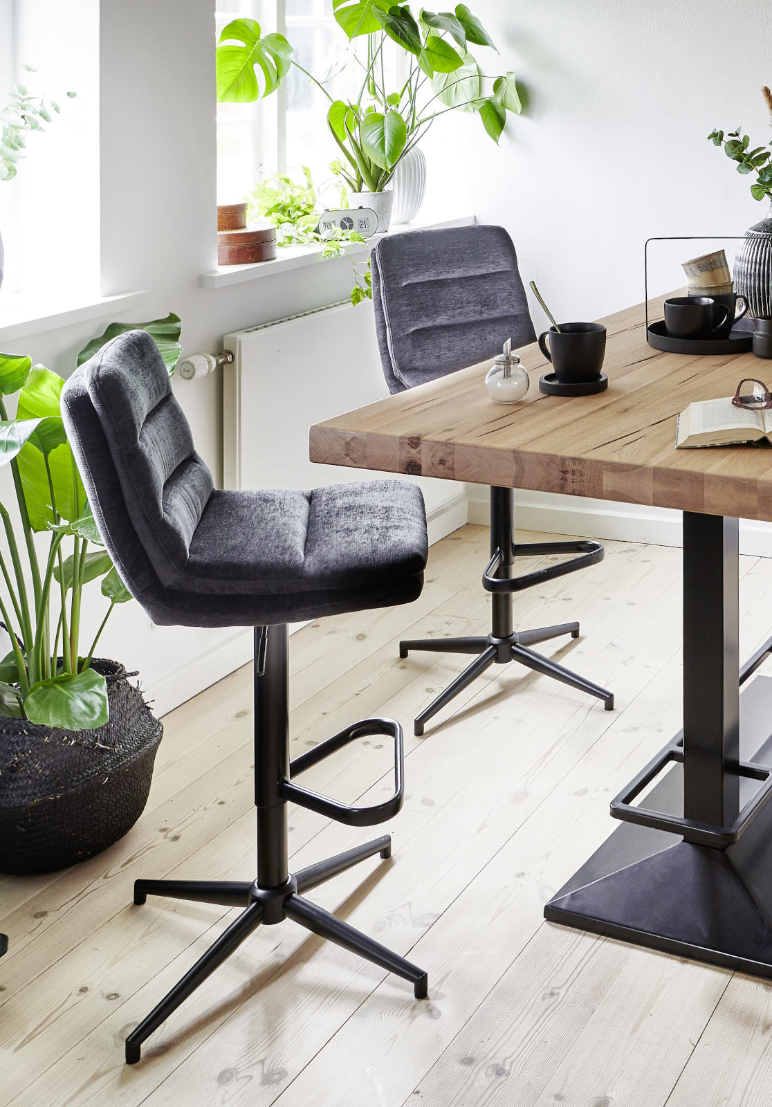Barstuhl beige,braun,gelb,grau,grün,schwarz,silber,weiß,wählbar Stoff COLE von Bodahl Image