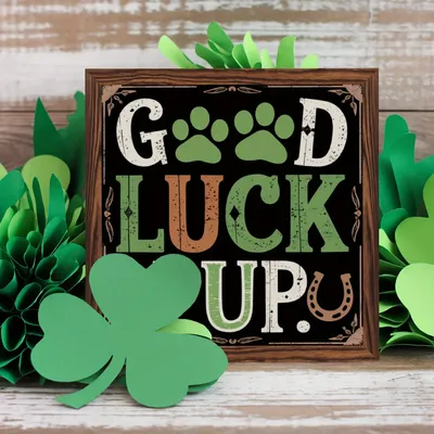 Good Luck Puppy-Schild mit Holzrahmen, 20,3 x 20,3 cm – St.Patrick's Day, inspirierende Wandkunst, Image