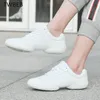 Neue weiße Turnschuhe für Damen, moderne/Jazz/Hip-Hop-Tanzschuhe, wettbewerbsfähige Aerobic-Schuhe, weiche Sohle, Fitness- und Fitnessstudio-Schuhe