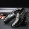 2023 männer Leder Schuhe Herbst Neue Formale Schuhe Männer Große Größe Kleid Schuhe Schwarz Oxford
