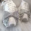Dicker Boden, luxuriöse Kristallperlen-Accessoires, Hochzeit, Damenschuhe, handgefertigt, maßgeschneiderte weiße Low-Top-Freizeitsportschuhe, Größe 35–40