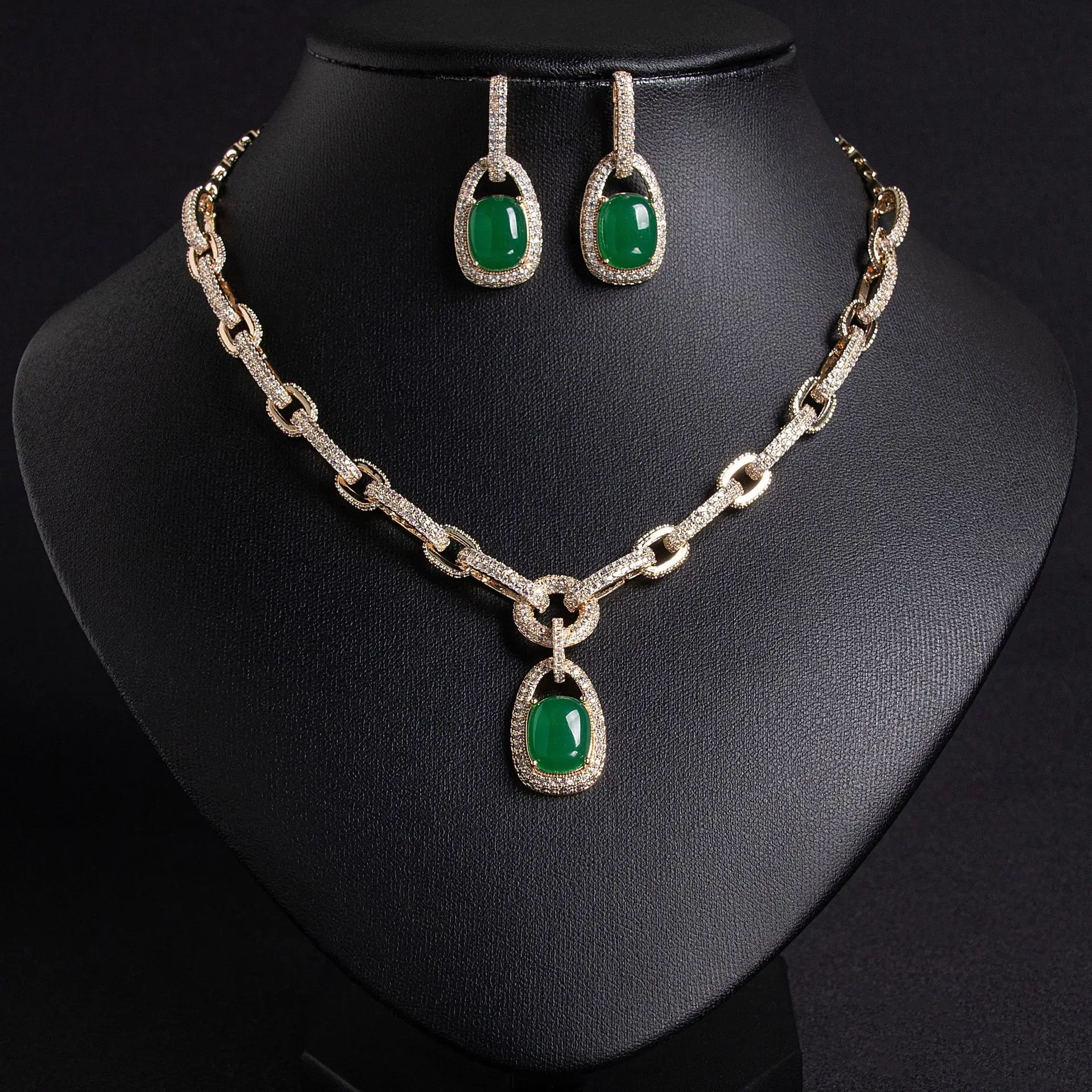 Langes Halsband-Ohrring-Set für Damen aus Kupfer und Zirkon 2025 Image