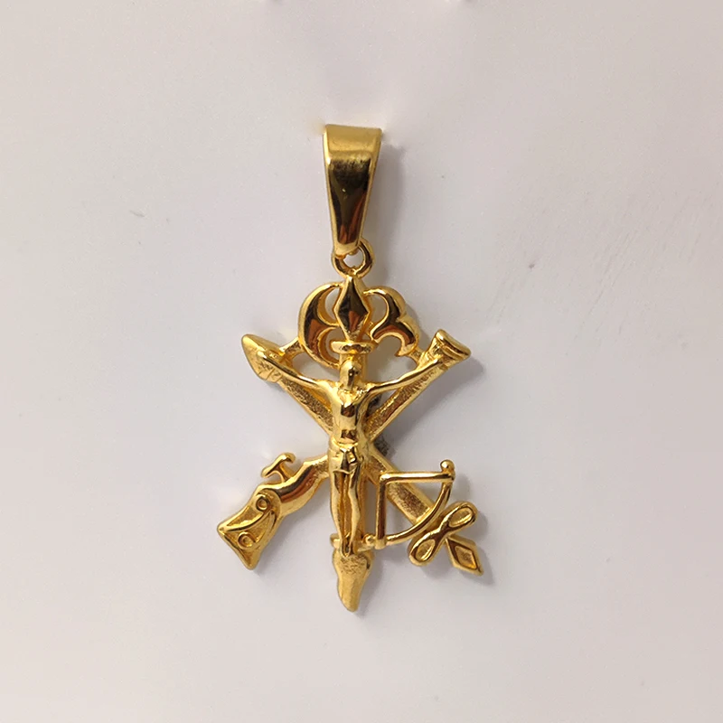 Trendige Jesus-Kreuz-Halskette – 18 Karat vergoldeter Edelstahl, Gun & Arrow-Design für Männer, wasserfester religiöser Schmuck als Geschenk Image