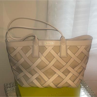Michael Kors Bags | Women’s (Mk)Tote Bag | Color: White | Size: Os