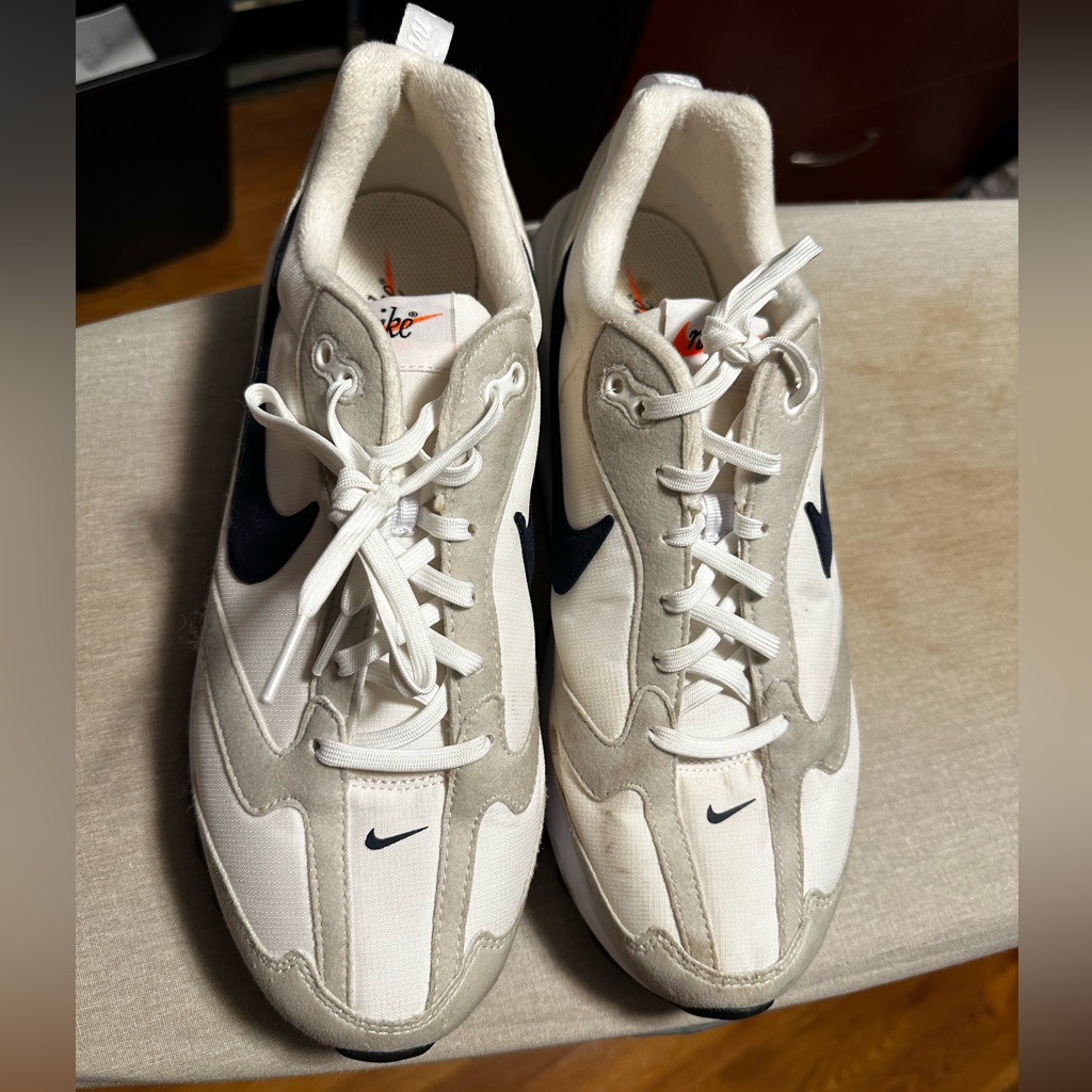 Nike Shoes | Women’s Nike Air Max Dawn Tennis Shoes | Color: Blue/White | Size: 11