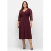 Abendkleid SHEEGO "Große Größen", Damen, Gr. 52, Normalgrößen, rot (burgund), Obermaterial: 95% Polyester, 5% Elasthan;Spitze: 100% Polyamid, unifarben, feminin, figurbetont lang, V-Ausschnitt, 3/4-Ärmel, Kleider, mit Oberteil aus floraler Spitze