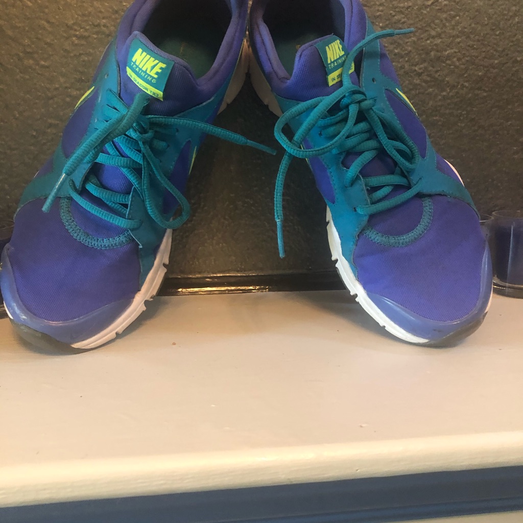 Nike Shoes | Women’s Nike Training Tennis Shoes 8.5 Very Pretty | Color: Blue/Green | Size: 8.5