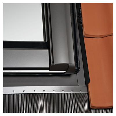 Roto Designo EDZ Rx200AR2 Ziegel Eindeckrahmen, 134x98 cm (13/9) Image