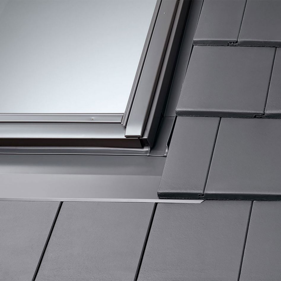 VELUX Eindeckrahmen Flachziegel EDT 2000, 78x140 cm (MK08) Image