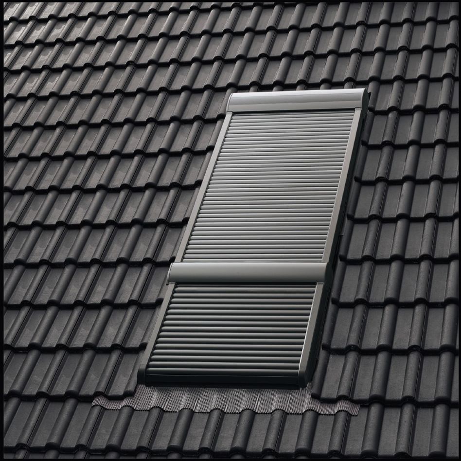 VELUX Elektro-Rollladen SMG 0000 für Lichtband Komplett-Set, 134x140 cm (UK08) Image