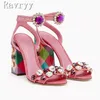 Luxuriöse Kristall-Sandalen mit klobigem Absatz, rosa echtes Leder, Edelstein-Dekor, Knöchelriemen-Sandalen, elegante Damen-Bankett-Party-Schuhe