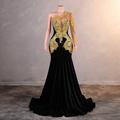 Elegantes Ein-Schulter-Velours-Mermaid-Trumpet-Abendkleid mit Perlen-Applikationen formelles Ballkleid mit Schleppe langärmliges Kleid 2025