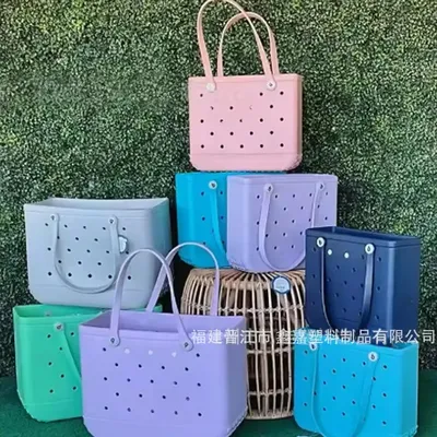 Handbags+Totes