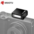 Mini Flash F1S Spuer Mini Flash per fotocamera Speedlite GN5 Supporto per slitta calda standard per fotocamera DSLR Sony Canon Nikon Panasonic Olympus