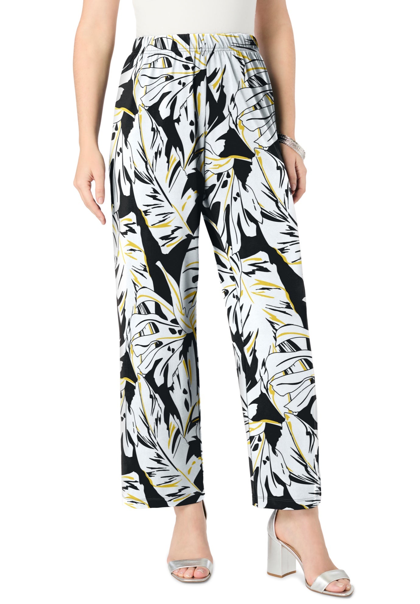 Plus Size Women's Ultrasmooth® Fabric Cropped Pant by Roaman's in Black Graphic Palms (Size 18/20)