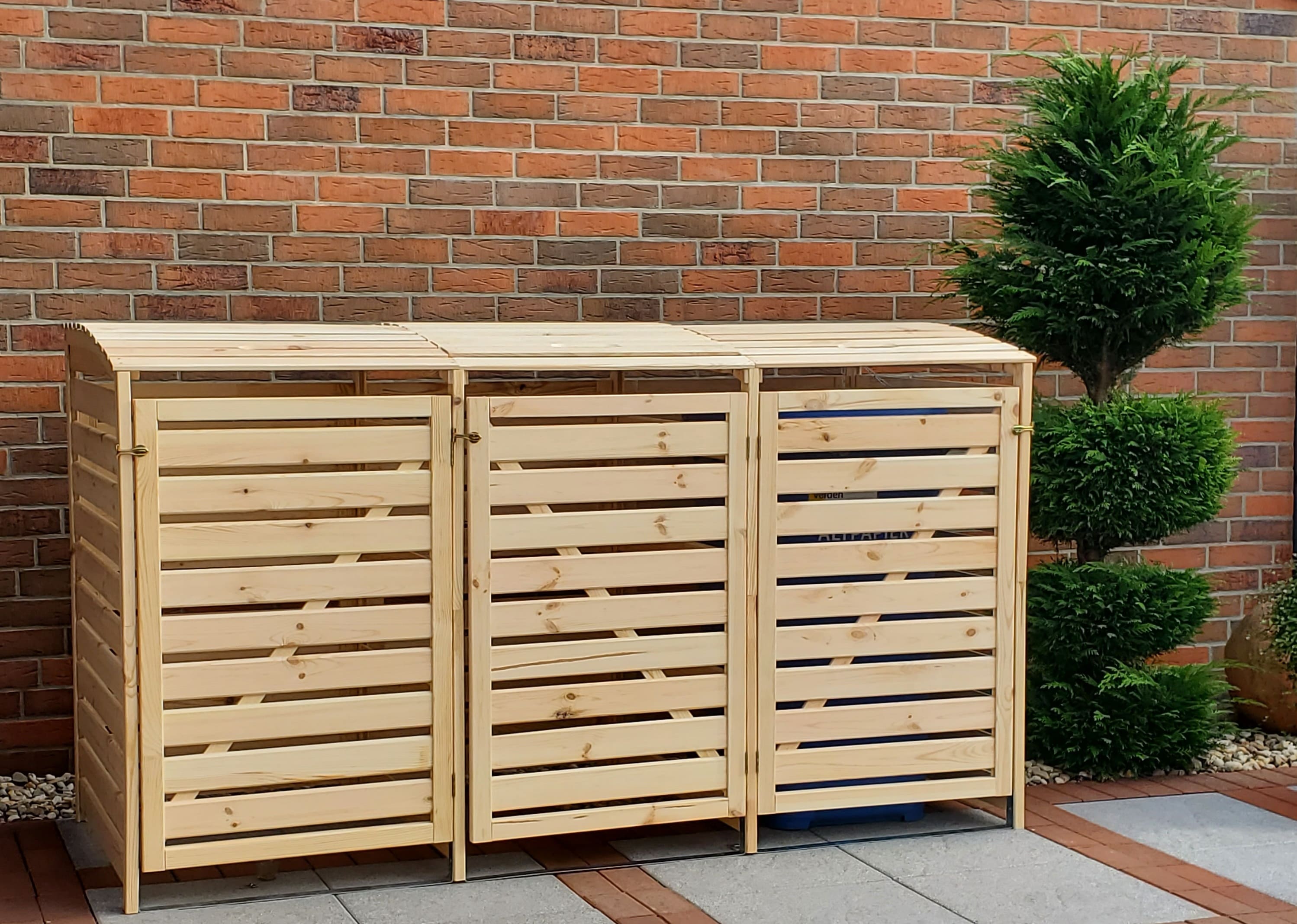 Mülltonnenbox PROMADINO "Vario III", beige (natur), B:92cm H:122cm T:219cm, Massivholz, Metall, Aufbewahrungsboxen, für 3 Tonnen, robust aus zertifiziertem Kiefernholz Image