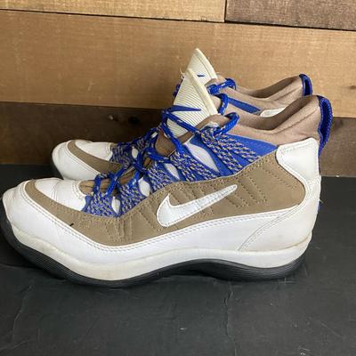 Nike Shoes | Vintage Rare Nike Sport Shoes Women’s 8 | Color: Blue/White | Size: 8