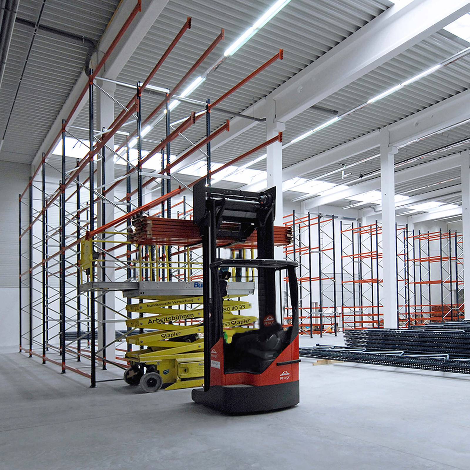 Deko-Light LED-Feuchtraumleuchte Tri Proof 129,6 cm, 34,4 W, alu / grau / zink, für Flurbereich, Kunststoff