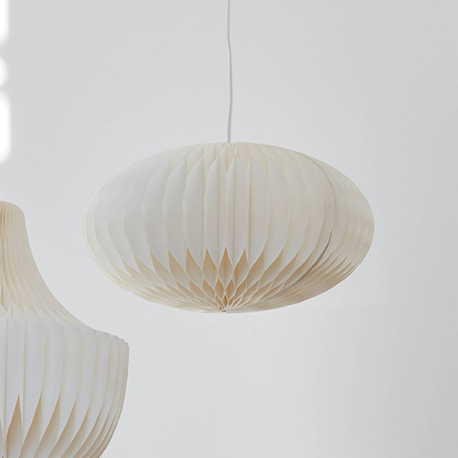PR Home Hängelampe Anita, dimmbar, weiß / opal, für Wohn- / Esszimmer, Papier / Lunolit / Lunopal, Skandinavisch, Pendelleuchte