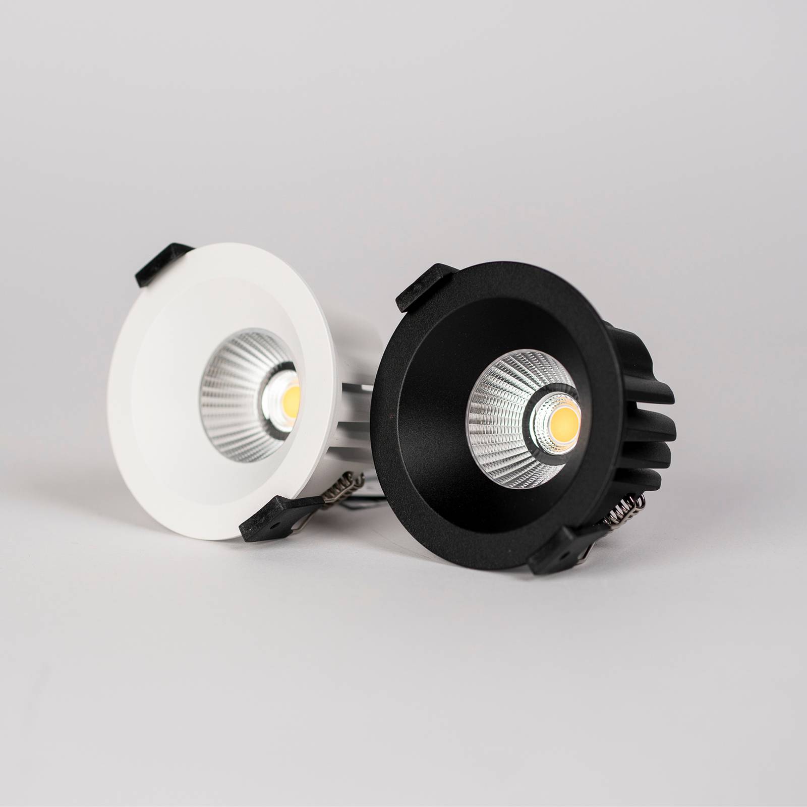 The Light Group SLC LED-Einbau-Downlight OnePro Soft, schwarz, 3.000 K, Alu dimmbar, schwarz, für Wohn- / Esszimmer, Aluminium