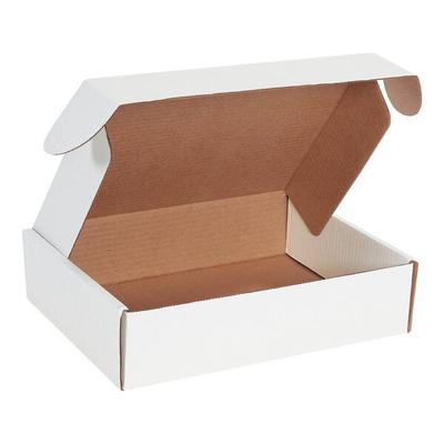 Lavex 12 1/8" x 9 1/4" x 3" White Deluxe Corrugated Mailer with Front Locking Tabs - 50/Case