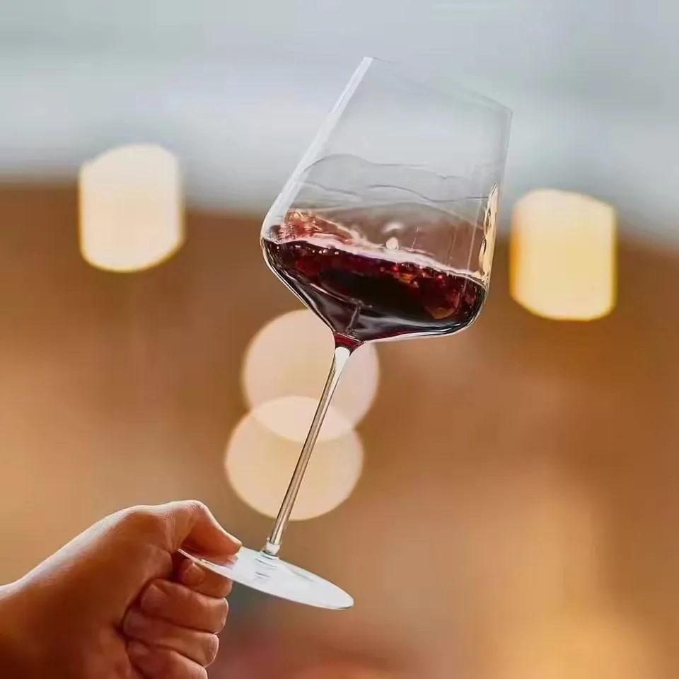 2 Stück Zalto-Stil, gehobenes Bankett-Kristall, handgefertigtes Weinglas, extrem dünn, meistvermögen, perfekt, makelloser Klassiker-Becher Image