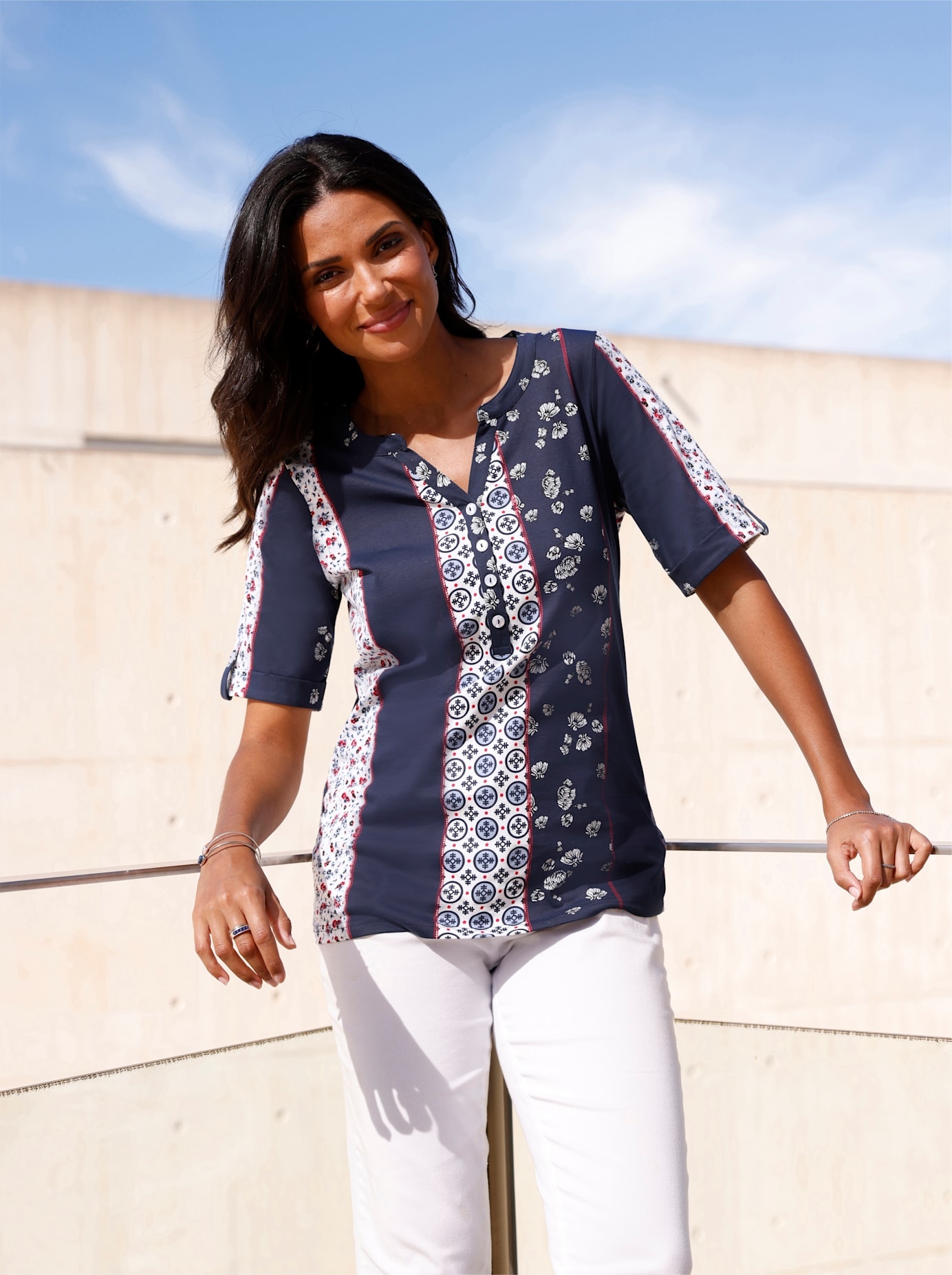 Kurzarmshirt CLASSIC BASICS "Kurzarm-Shirt", Damen, Gr. 48, bunt (marine, erdbeere, bedruckt), 100% Baumwolle, geblümt, gemustert, mehrfarbig, Rundhals, Shirts