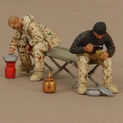 Unbemalter Modellbausatz aus Kunstharz im Maßstab 1:35, Militärthema, unmontierter und unbemalter GK-Soldat aus Bundeswehr Image