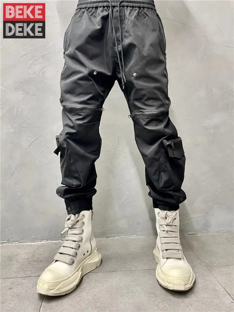 Design Gothic Herren Cargo hose große Taschen Persönlichkeit Kordel zug locker sitzen High Street Mode Hip Hop Freizeit hose männlich
