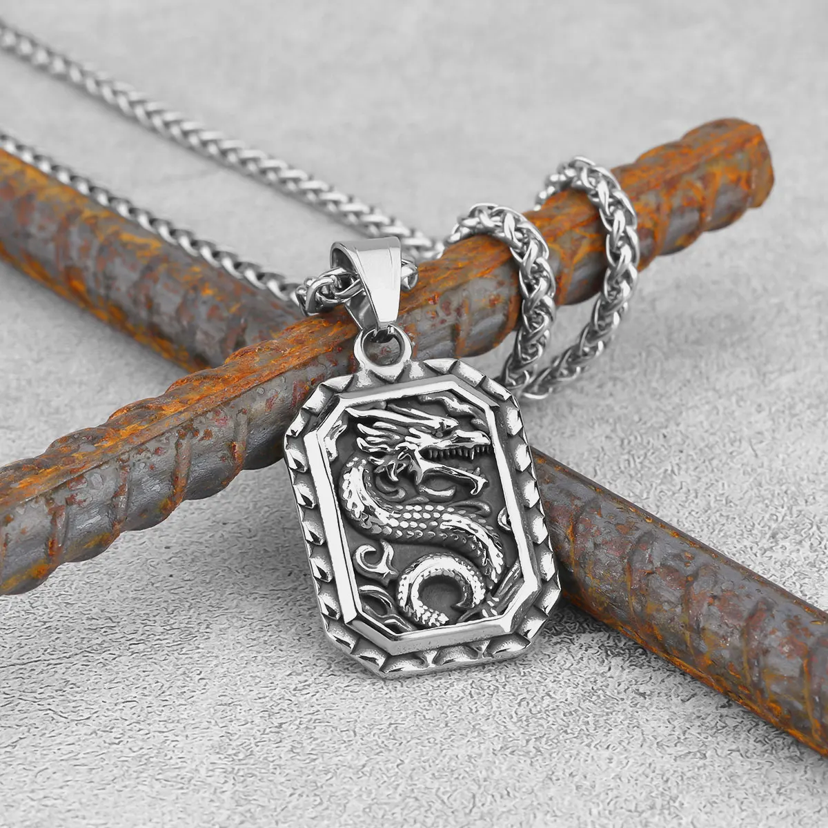 Vikings Vintage Tier Drache Ouroboros Halskette Männer Klassische Edelstahl Punk Hip Hop Schmuck Squama Textur Anhänger