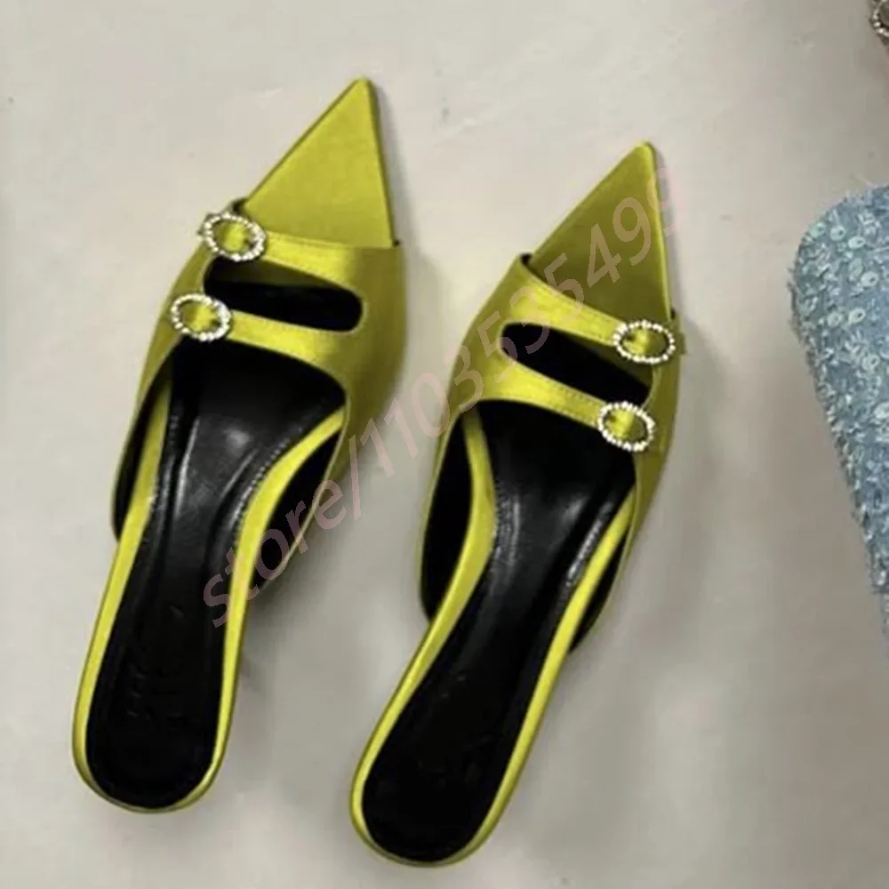 Sommer-Damen-Schuhe mit hohler Gürtelschnalle, 2022, neue offene Zehen, Outdoor-Strandurlaub, Slip-On-Hausschuhe, sexy, modische, lässige Stilettos