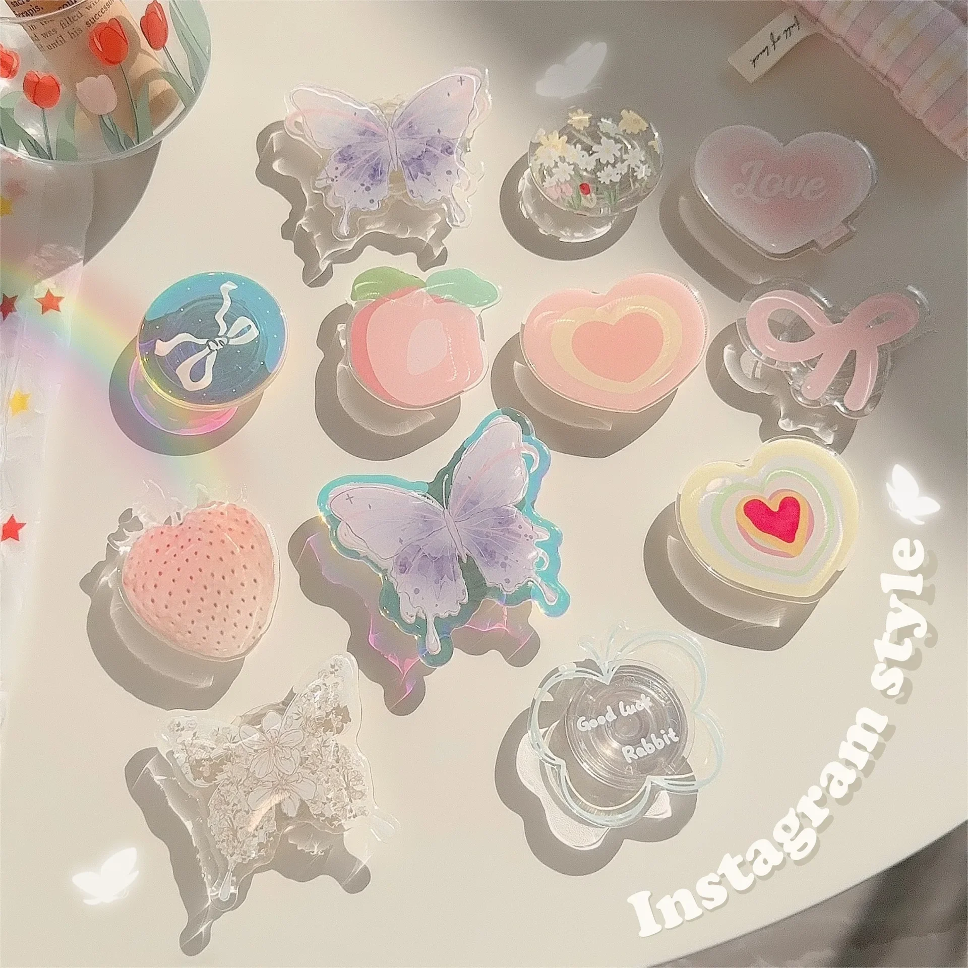 Ins Korea Girly Telefonständer Niedlicher Smart Tok Erdbeerschmetterling Boho Regenbogen Herz Designs Halter für Popsockets Grip Image
