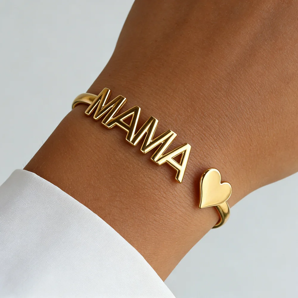 Elegante Mama Brief Herz Manschette Armreif Für Frauen Charme Gold Farbe Edelstahl Öffnung Armbänder Mutter der Tag Schmuck Mama geschenk