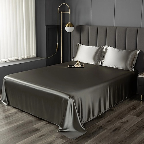 Eis-Seide Bettlaken Einzelstück Satin Stoff Kühler Seidenbettlaken Imitationsseiden Bettlaken Kissenbezug Drei-teilige Set Image